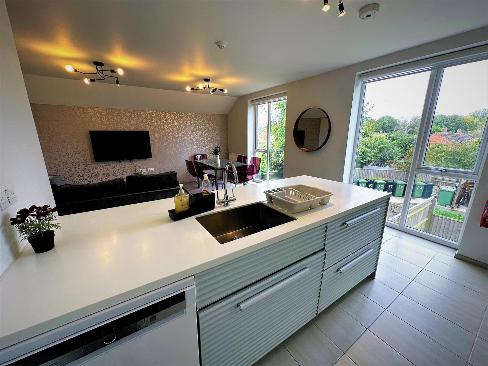 Apartamento Horizon House, Modern 2-bedroom Flat 2, Parking, Netflix, Oxford