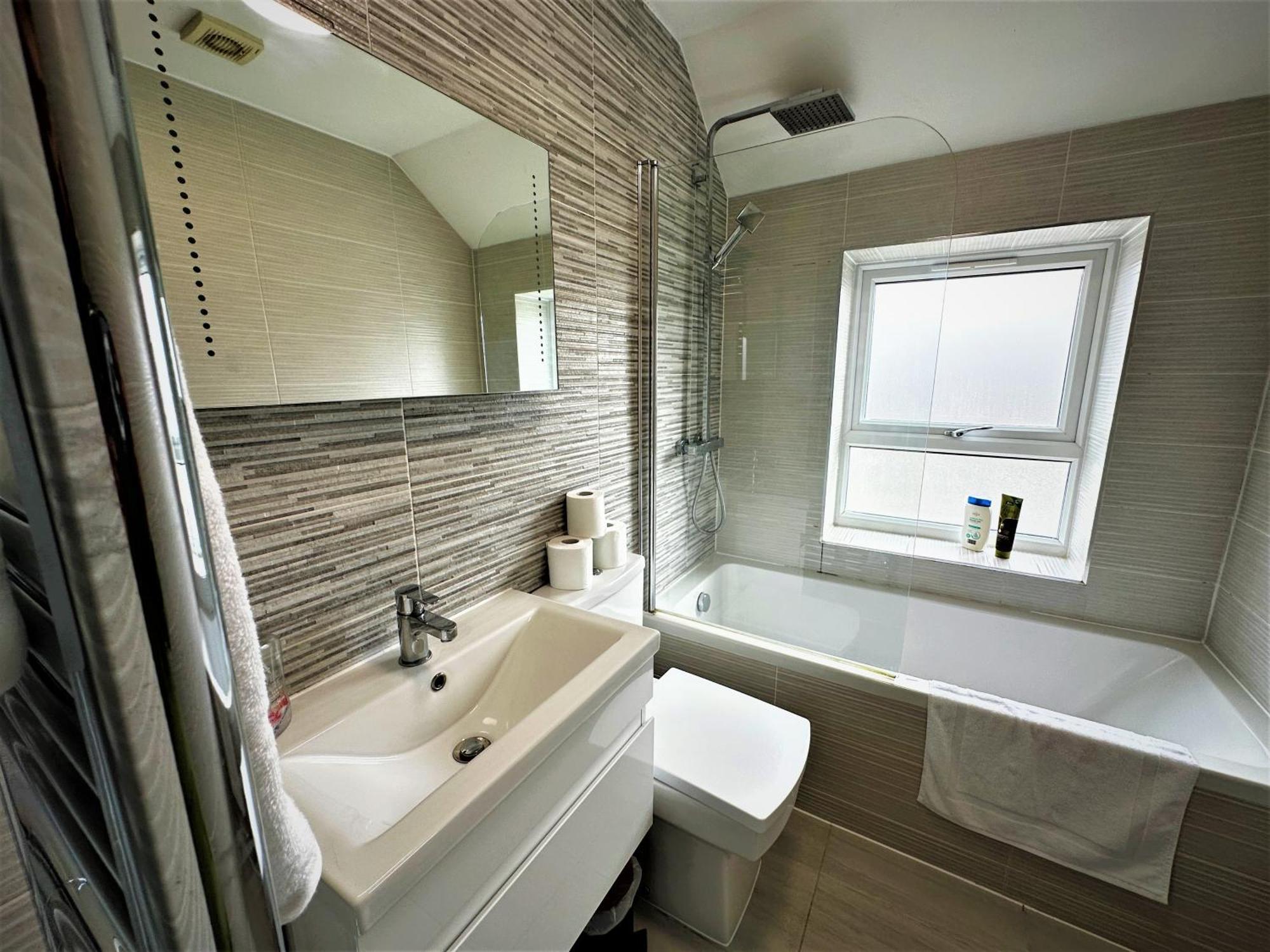 Apartamento Horizon House, Modern 2-bedroom Flat 2, Parking, Netflix, Oxford